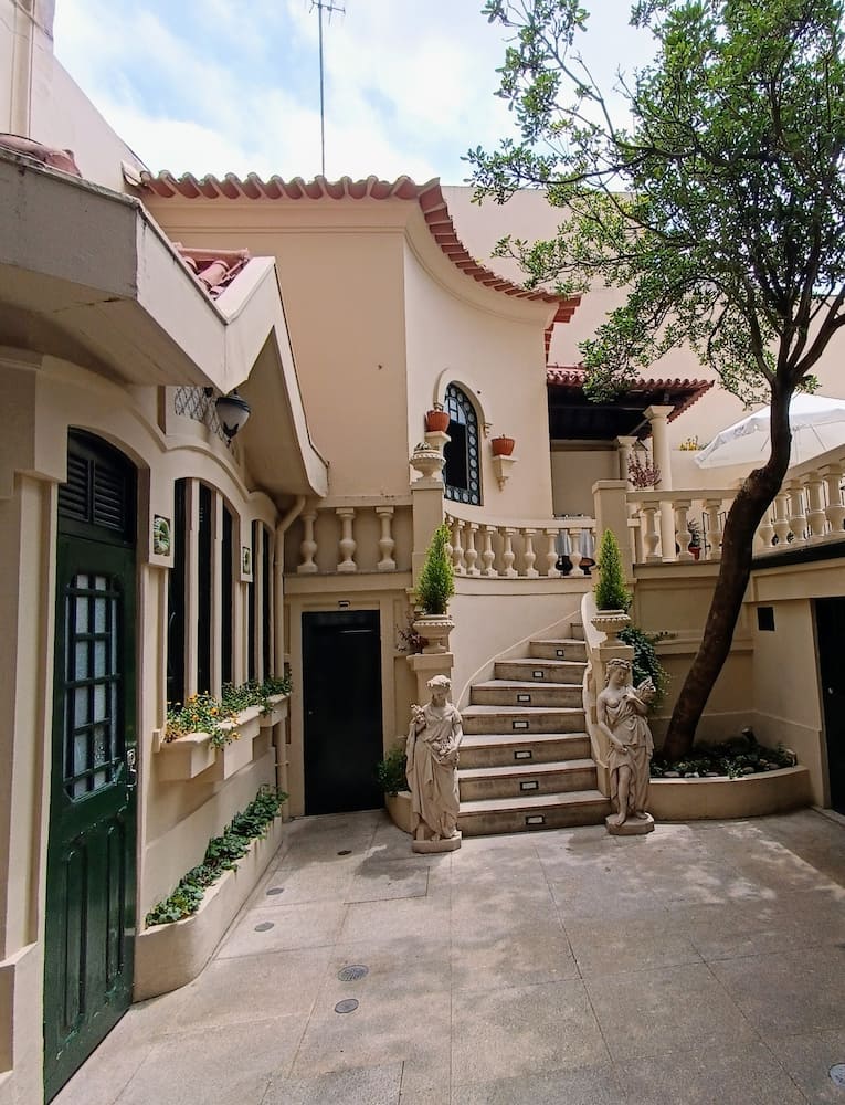 Cafe Majestic Cafe Majestic