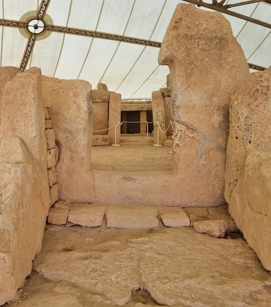 mnajdra malta mnajdra malta