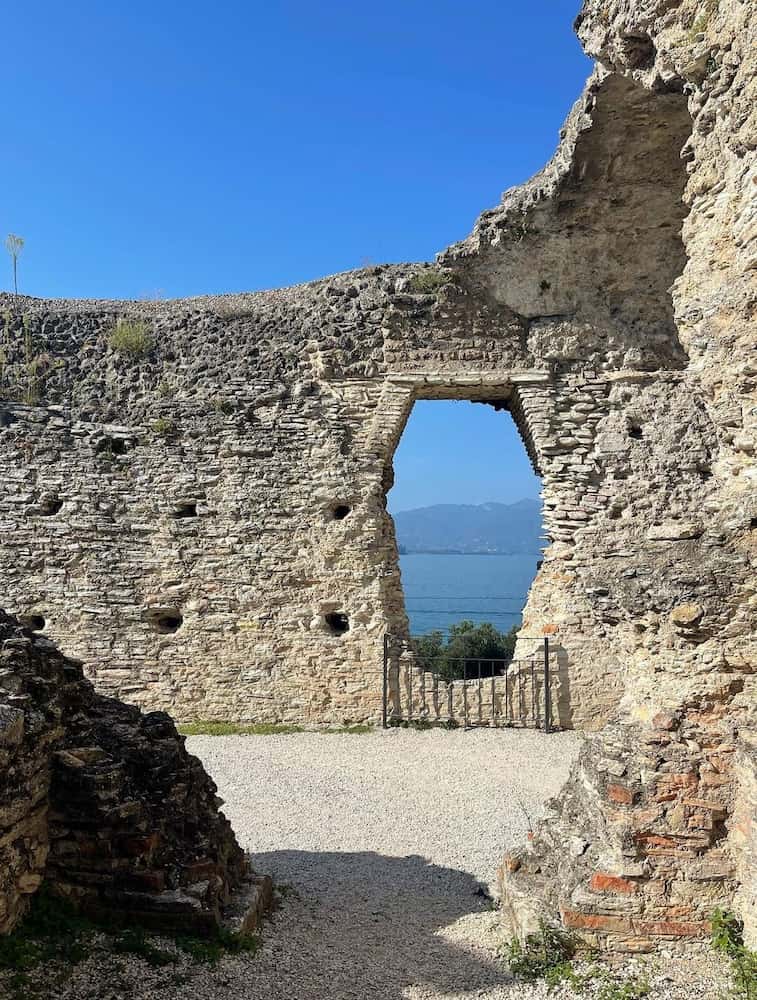 grotte di catullo grotte di catullo