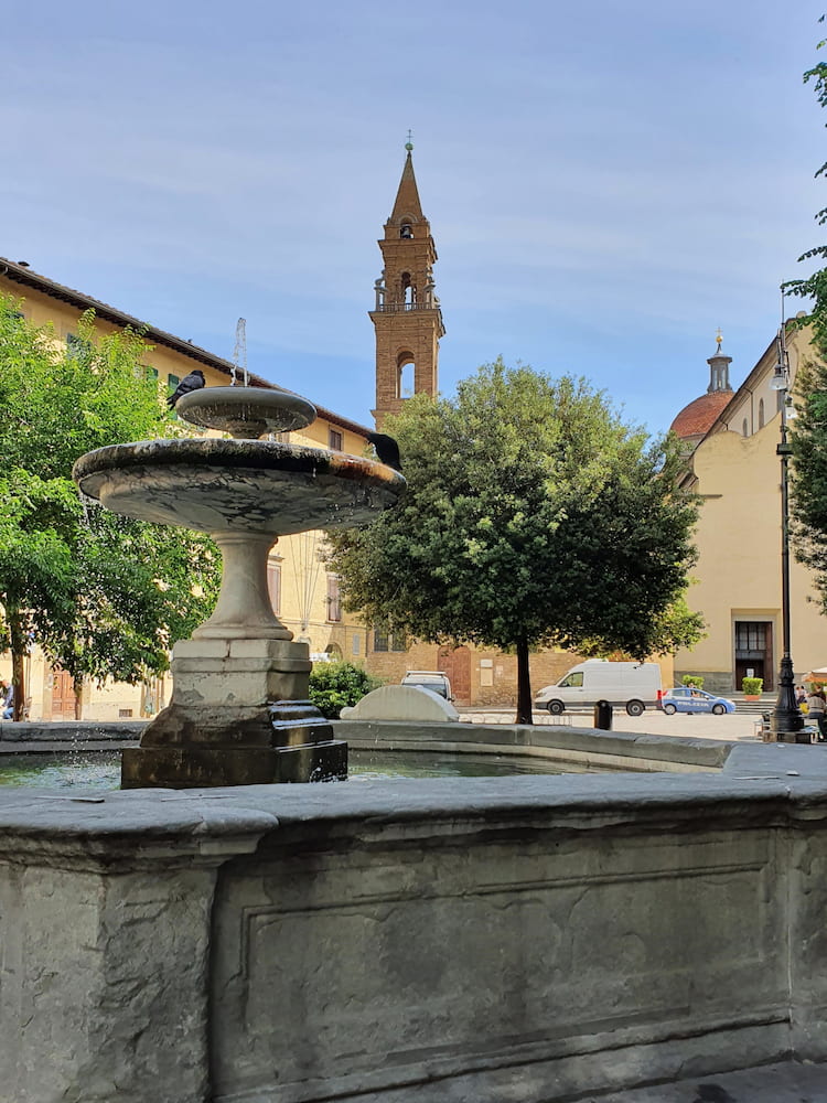 Piazza di Santo Spirito Piazza di Santo Spirito