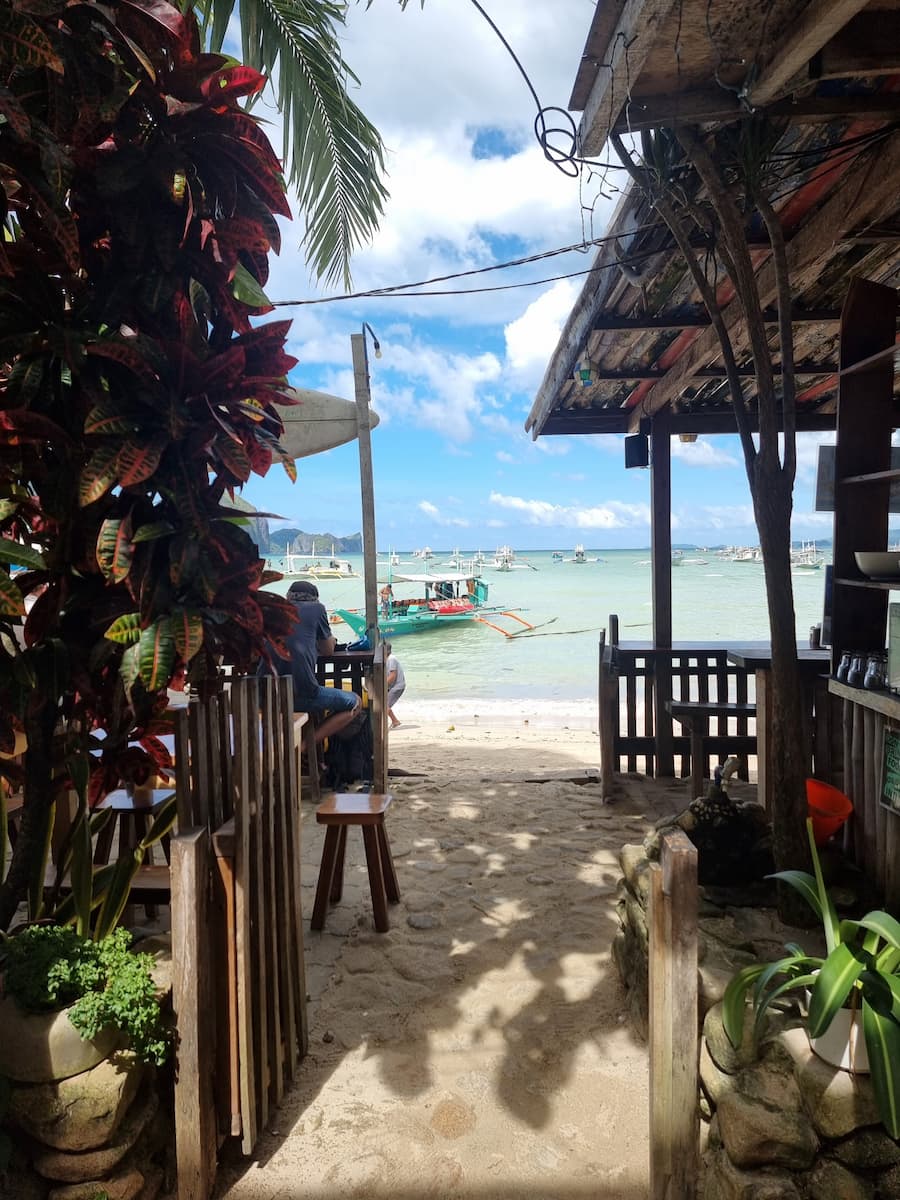 Caalan Beach, Palawan Caalan Beach, Palawan