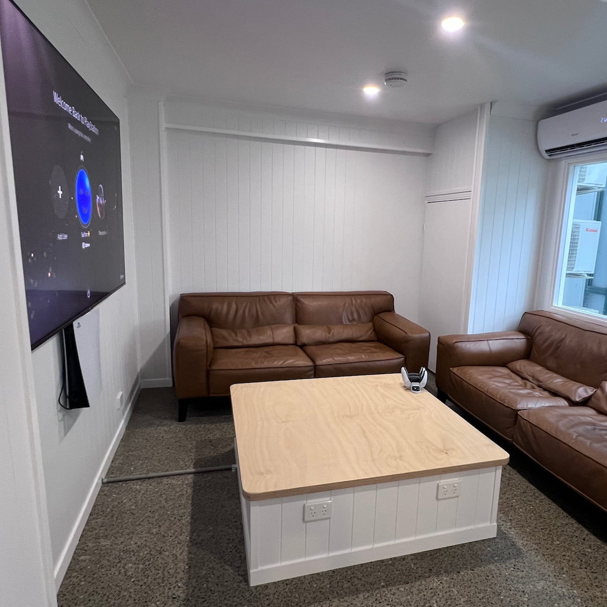 Surf Inn Hostel Gold Coast Surf Inn Hostel Gold Coast