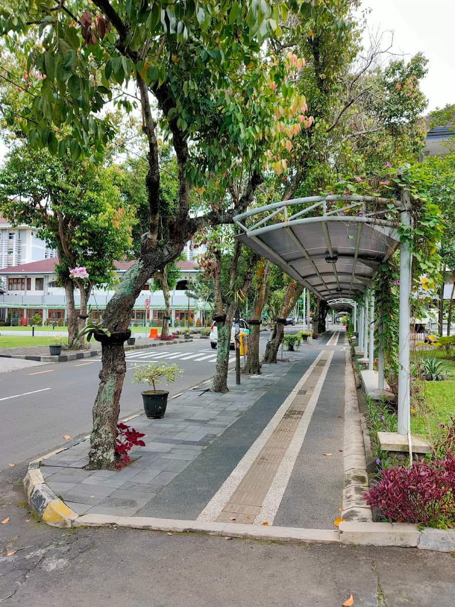 Gadjah Mada University, Yogyakarta Gadjah Mada University Yogyakarta 3