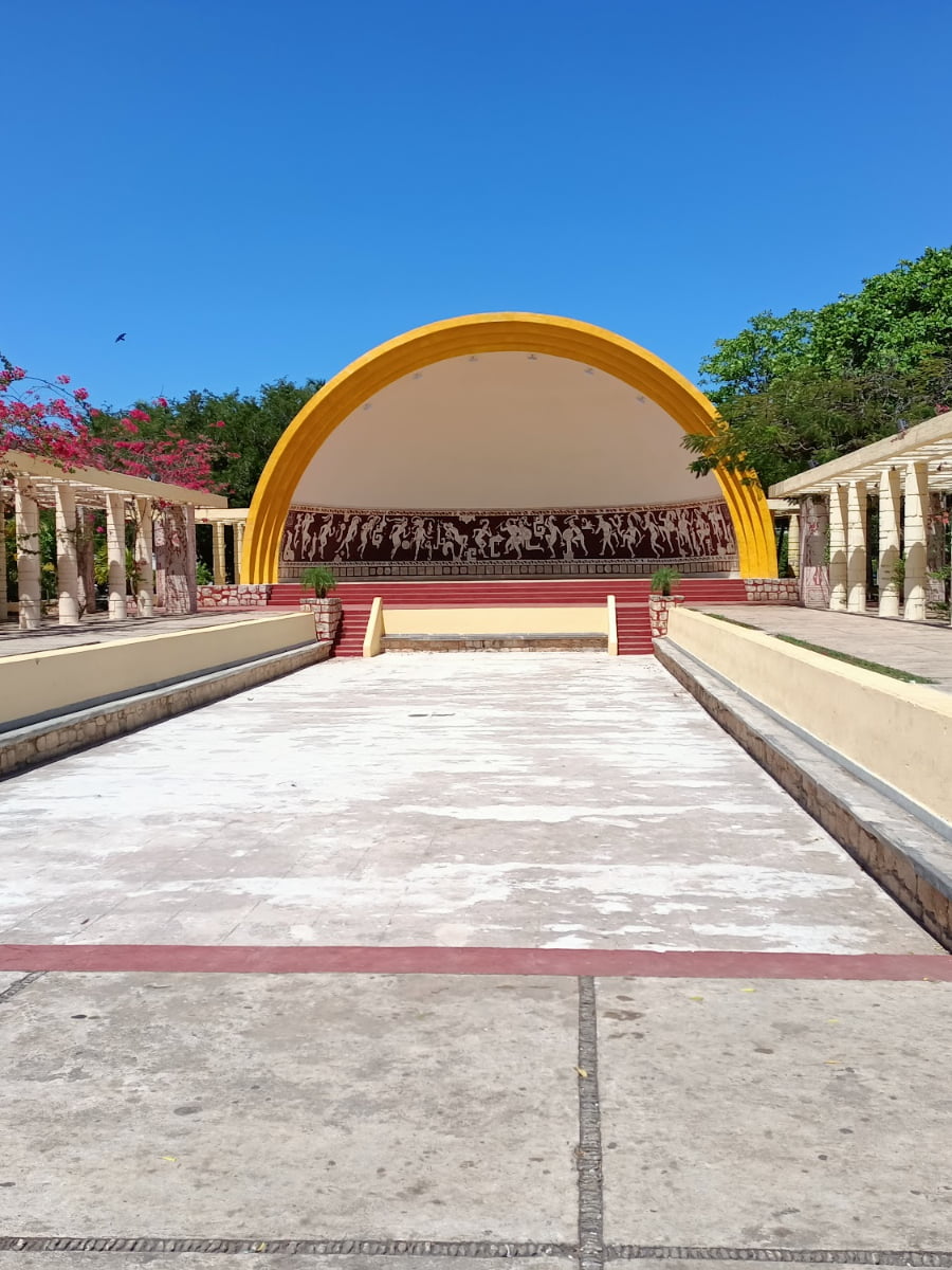 Hennessy's Irish Pub, Merida, Mexico Hennessy's Irish Pub, Merida, Mexico