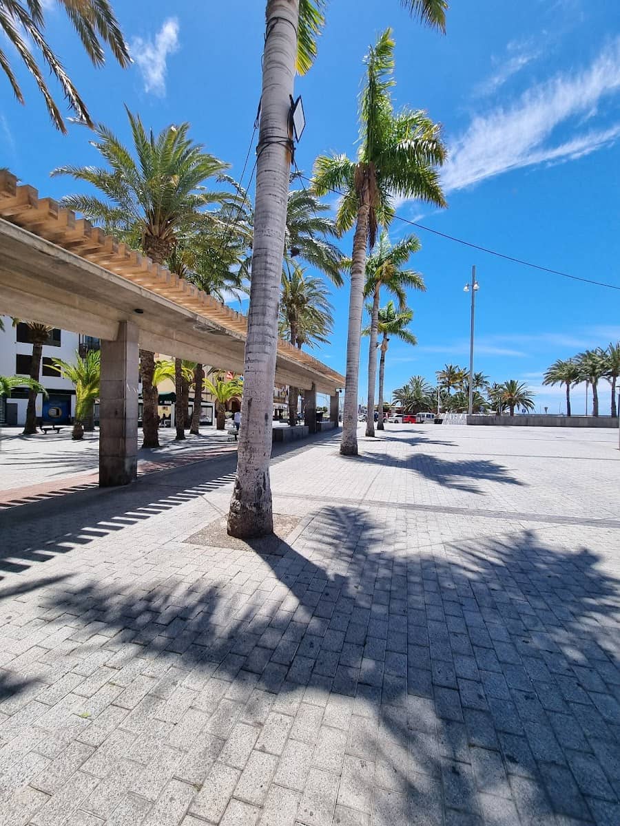 Plaza de las Américas, La Gomera Plaza de las Américas, La Gomera