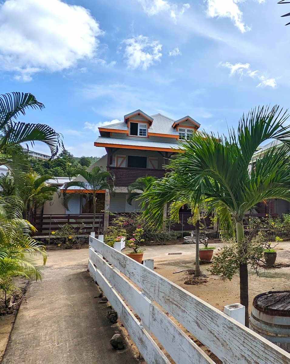 Presqu'île de la Caravelle Nature Reserve, Martinique Presqu'île de la Caravelle Nature Reserve, Martinique