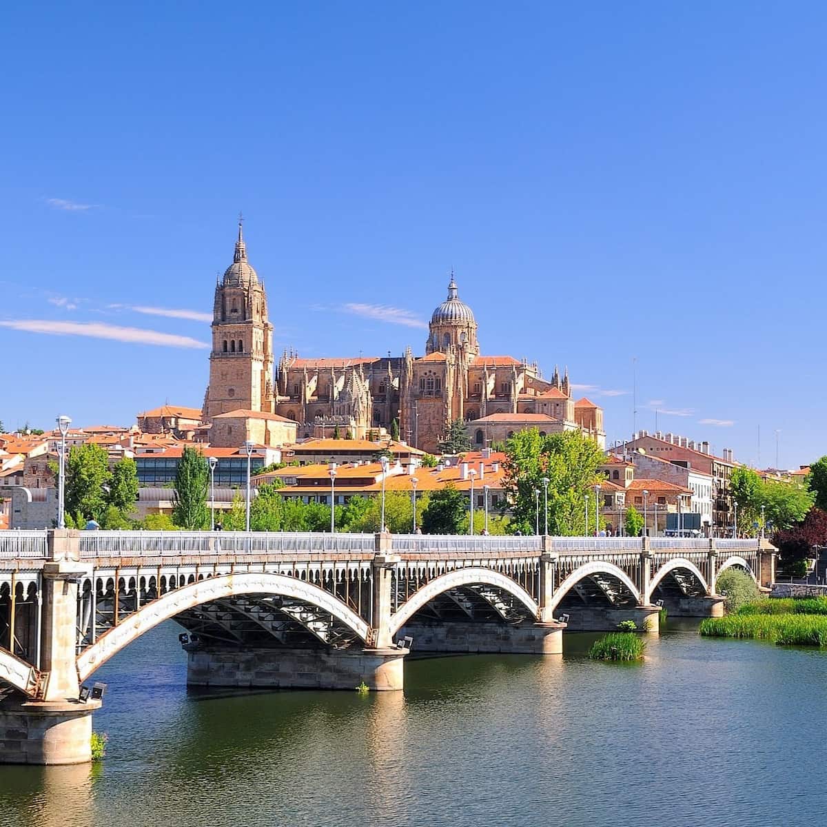 Tormes Riverside, Salamanca Tormes Riverside, Salamanca
